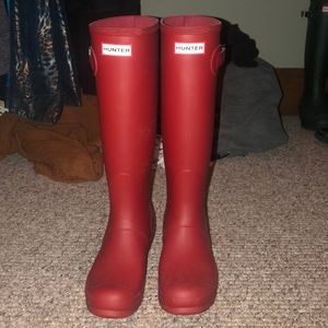 Hunter boots, box included